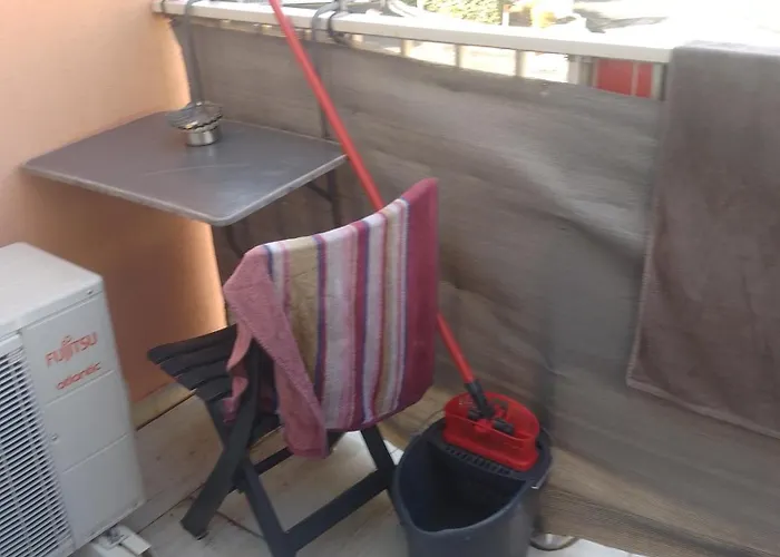 شقة Au Port D'agde Proche Des آجد